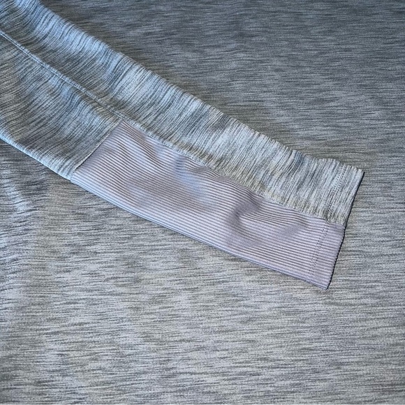 Nike - Long Sleeve Drifit Gray Tee - Medium - Picture 5 of 5